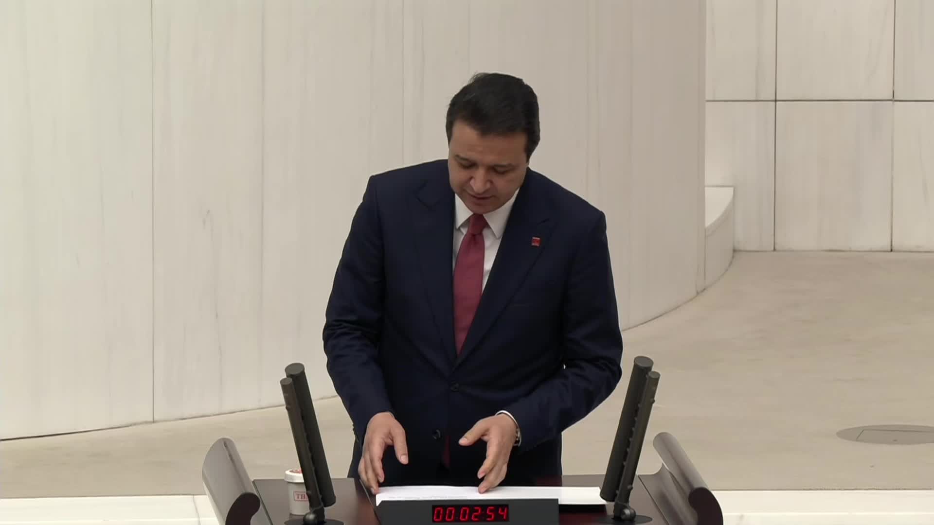 TBMM Genel Kurulu Özel Oturumu... Mahmut Arıkan: "Savaşın ve yoksulluğun gölgesinde çocuklar bayram sabahına uyanamıyor"