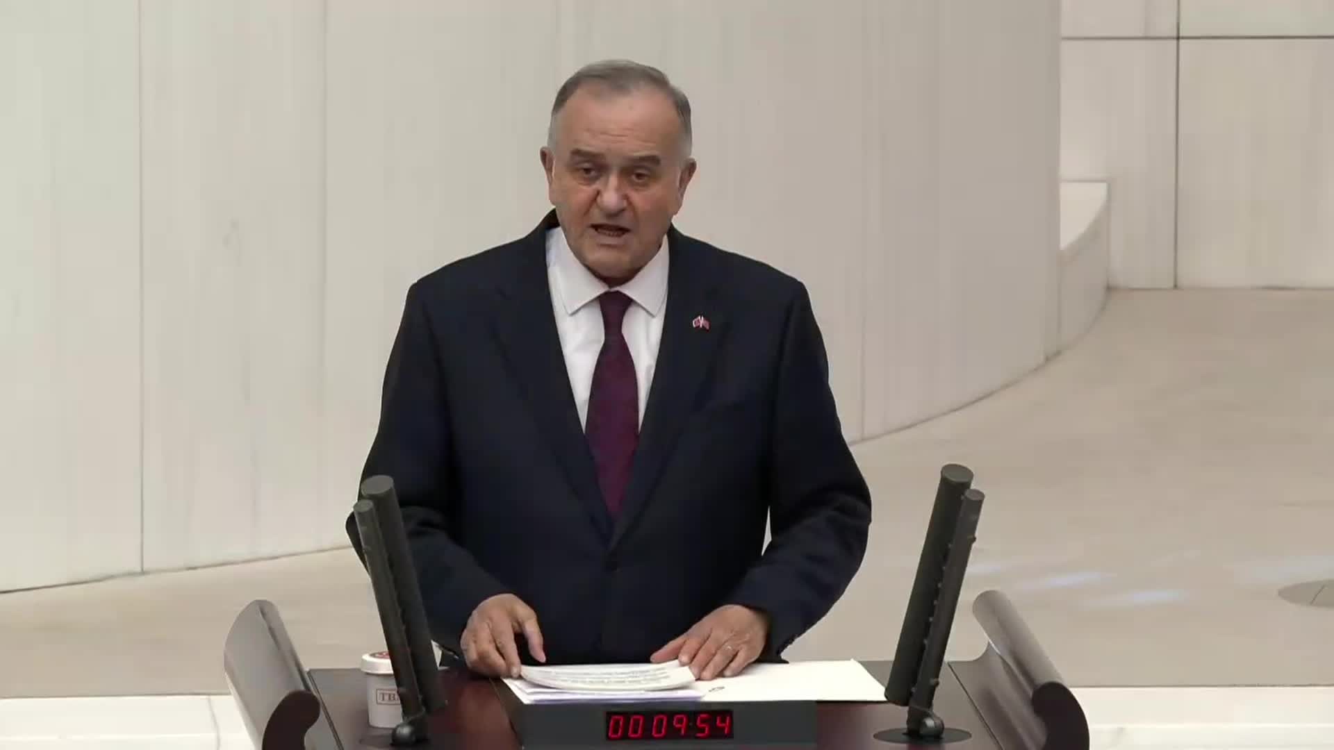 TBMM Genel Kurulu Özel Oturumu... Erkan Akçay: "Siyaset sesin gürültüsünde değil, sözün ağırlığında milletin ferasetindedir"