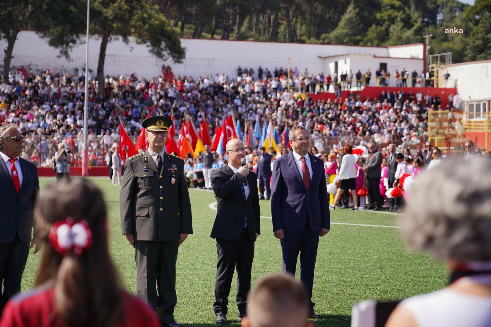 Ayvalık'ta 23 Nisan, coşkuyla kutlandı