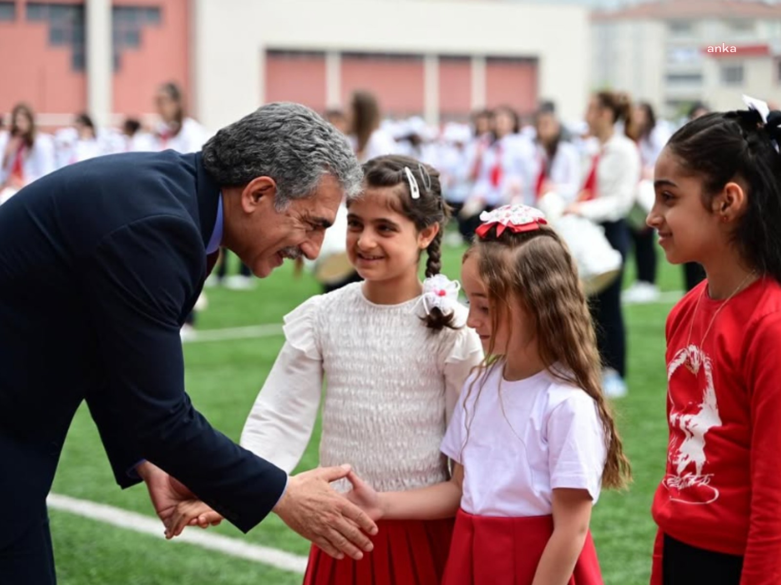 Gemlik'te 23 Nisan coşkuyla kutlandı