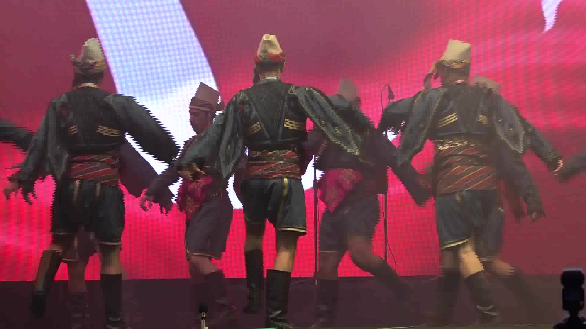 Manisa Mesir Macunu Festivali kapsamında "Halk Dansları Gala Gecesi" düzenlendi