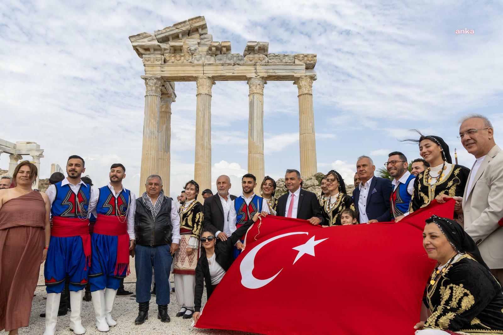 "Uluslararası Manavgat Girit’ten Side’ye Kültür ve Lezzet Festivali" başladı