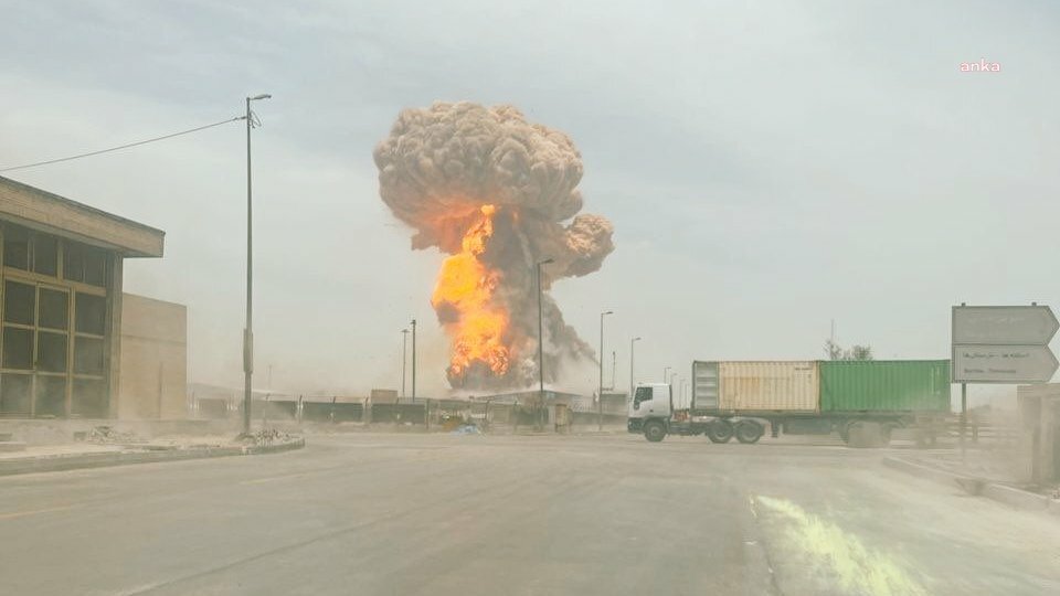İran'ın limanındaki patlamada ölenlerin sayısı 25'e yükseldi