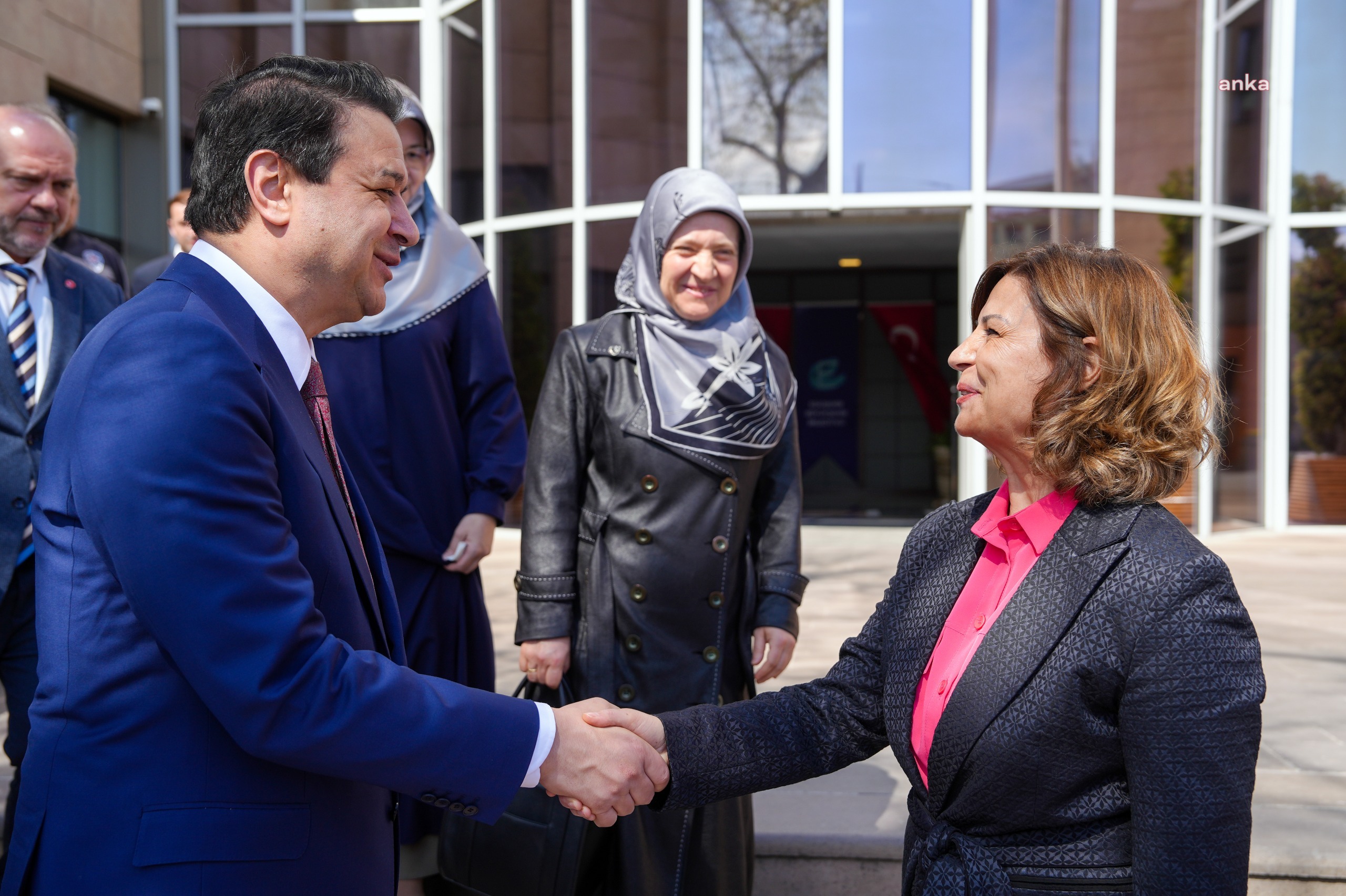 Eskişehir Büyükşehir Belediye Başkanı Ünlüce, Saadet Partisi Genel Başkanı Arıkan'ı ağırladı