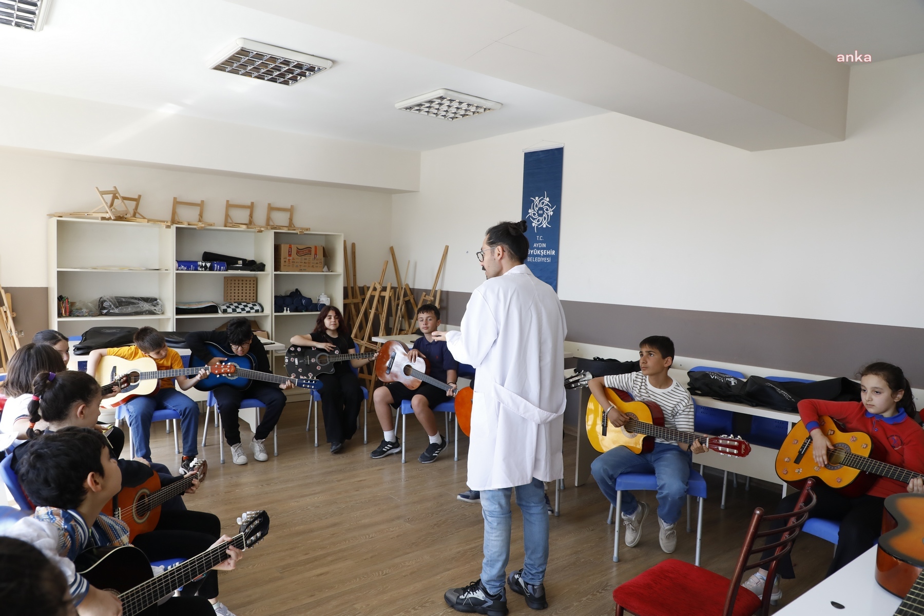 Aydın Büyükşehir Belediyesi'nin çocuklara ve gençlere yönelik düzenlediği eğitimler devam ediyor