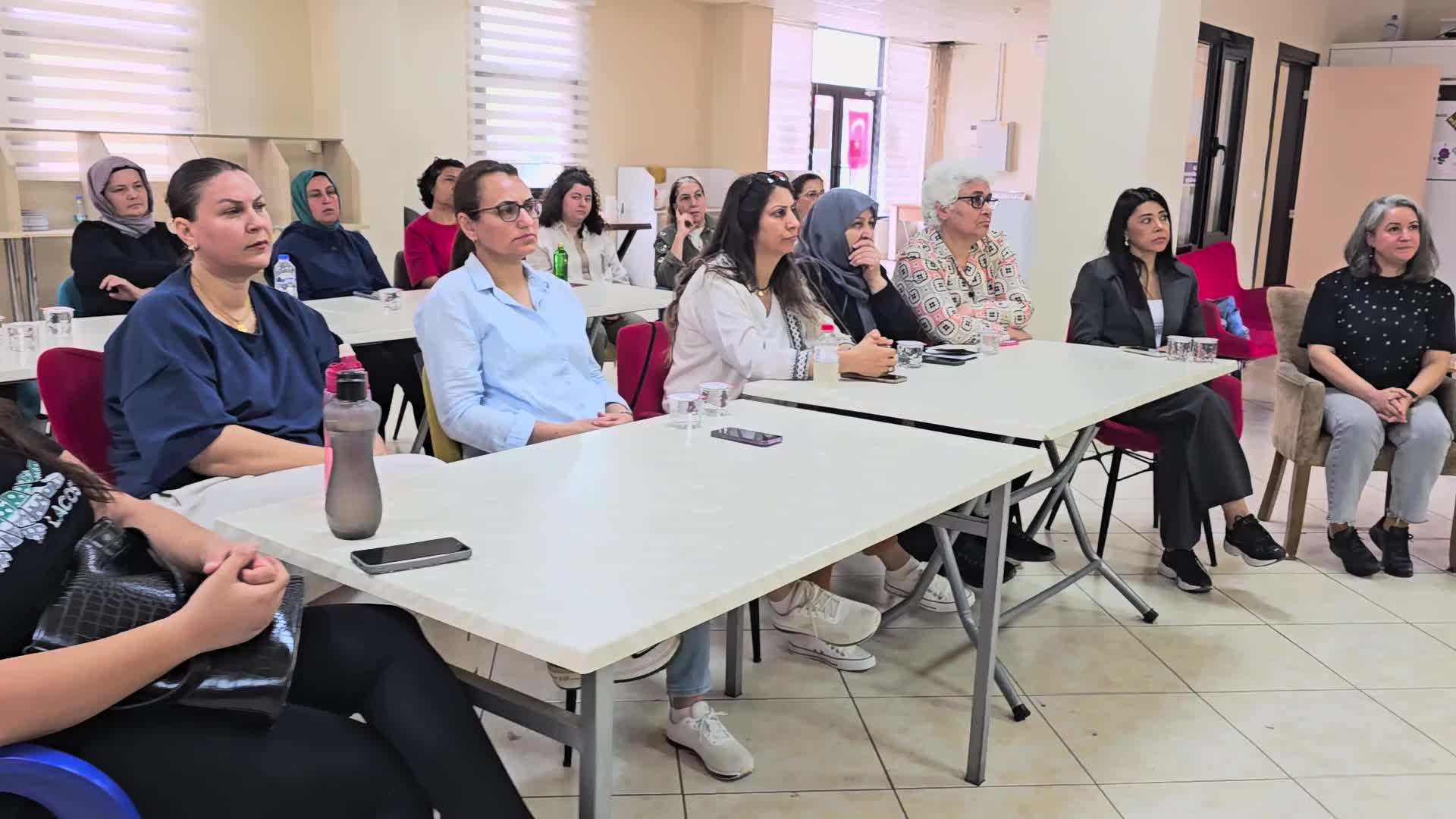 Çukurova’da kadınlar için “Girişimci Yetkinlik Kazandırma Programı” sürüyor