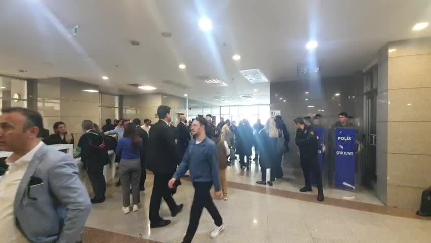 İBB 2. dalga operasyonunda gözaltına alınan 4 kişi serbest bırakıldı, 48 kişinin savcılık ifadesi başladı