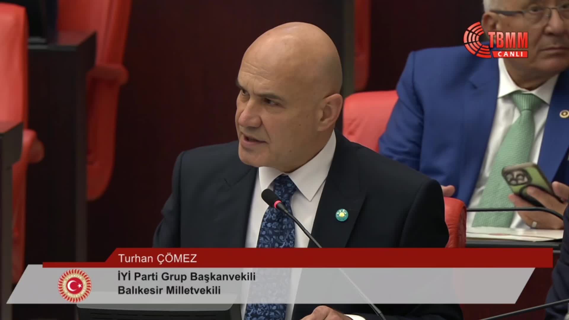 TBMM Genel Kurulu... Turhan Çömez: "Biz burada her gün kavga ederken çocuklar ölüyor, suça sürükleniyor, cinsel istismara uğruyor"