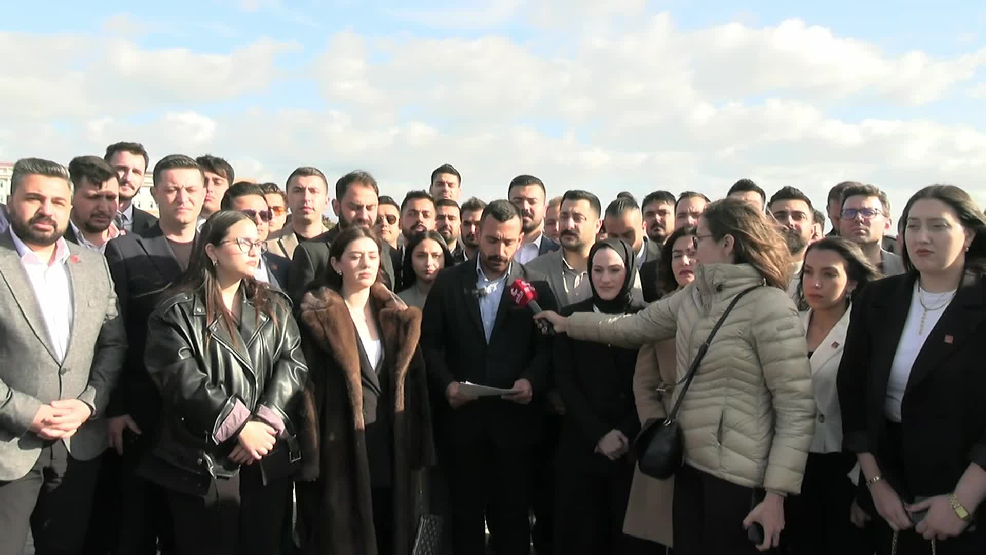 CHP Gençlik Kolları İl Başkanları Silivri'de... "Mücadelemizden bir adım geri atmayacağız"
