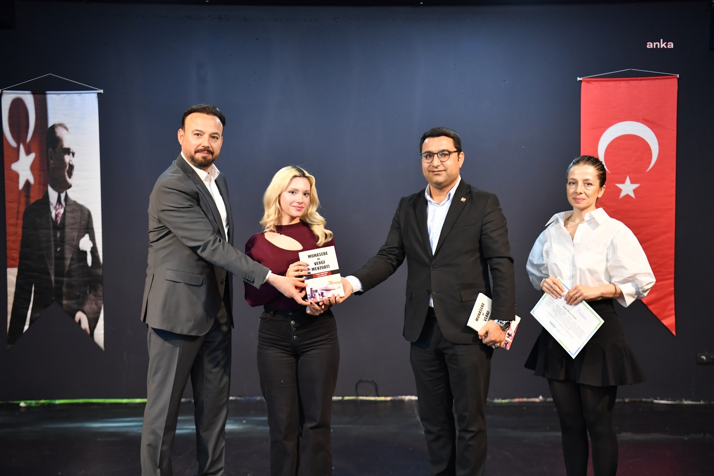 Beylikdüzü'nde “Uygulamalı Muhasebe Eğitimi” programı, ilk mezunlarını verdi