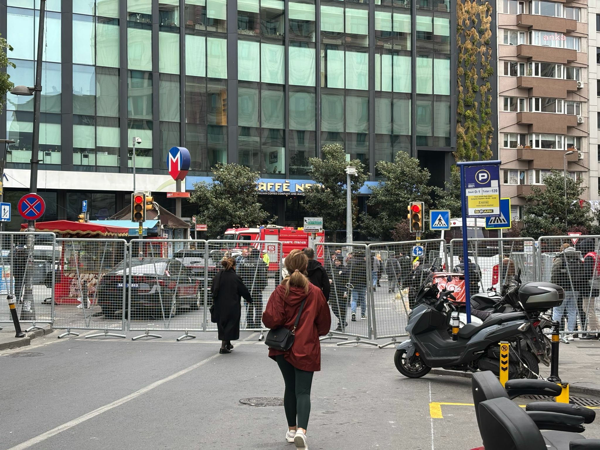 İstanbul'da 1 Mayıs ablukası vatandaş için çileye dönüştü: Sanki işçi bayramı değil işçi eziyeti...