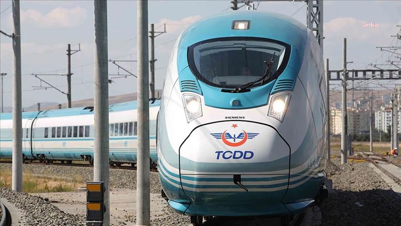 İstanbul - Ankara seferini yapan hızlı tren hattında kesinti... TCDD: "Arızanın giderilmesi için teknik ekiplerin çalışmaları devam etmektedir"