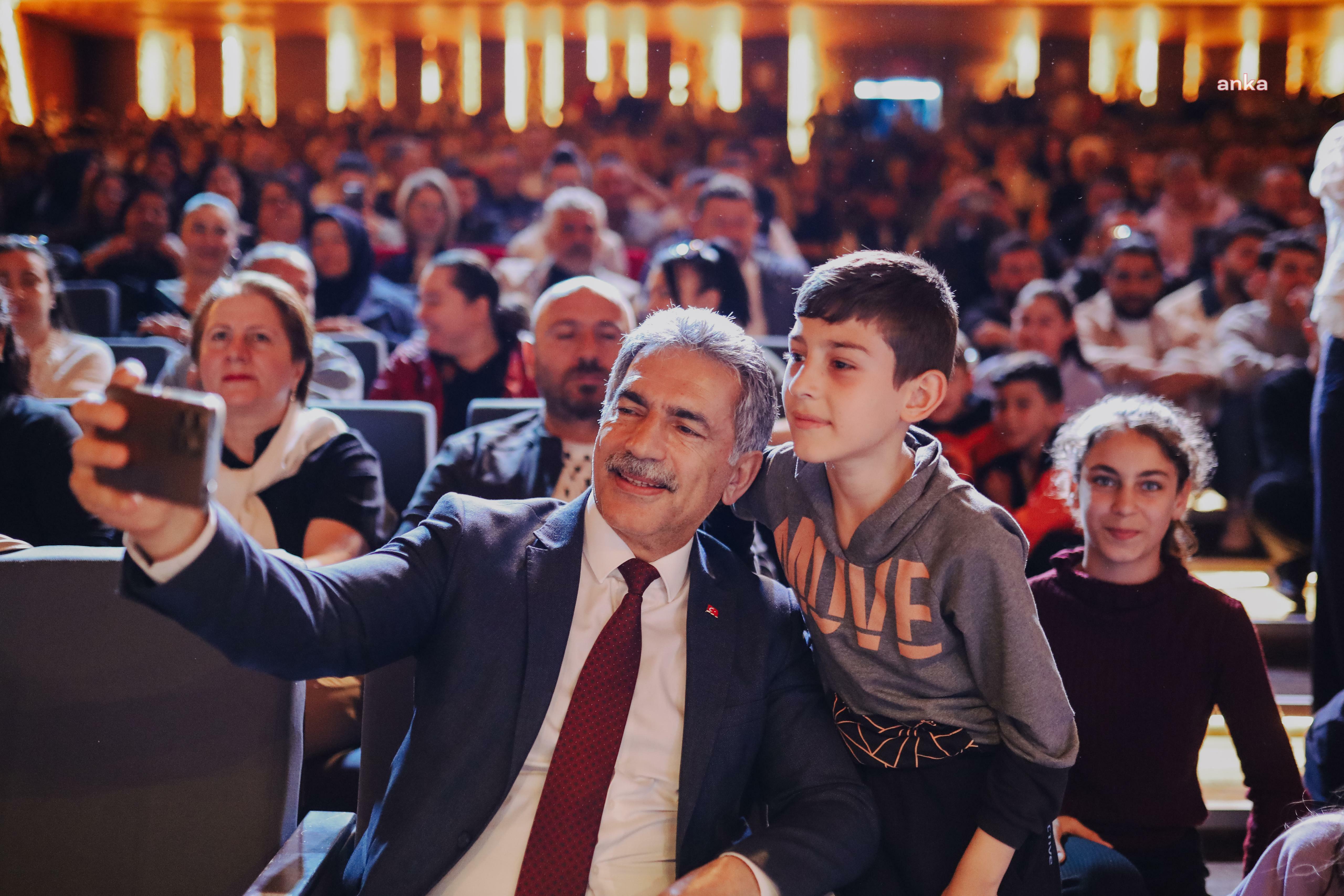 Gemlik Belediye Başkanı Deviren: "Sanat ve kültürle iç içe bir Gemlik hedefliyoruz"
