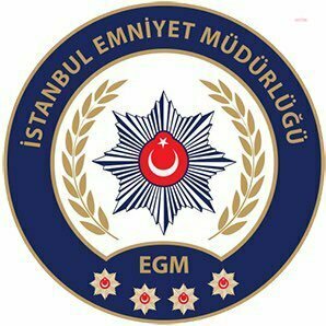 Özgür Özel'in makam aracının AKM otoparkına alınmaması... İstanbul Emniyet Müdürlüğü: "Yoğunluktan dolayı araçlardan daha geride inilerek alana gidilmiştir"