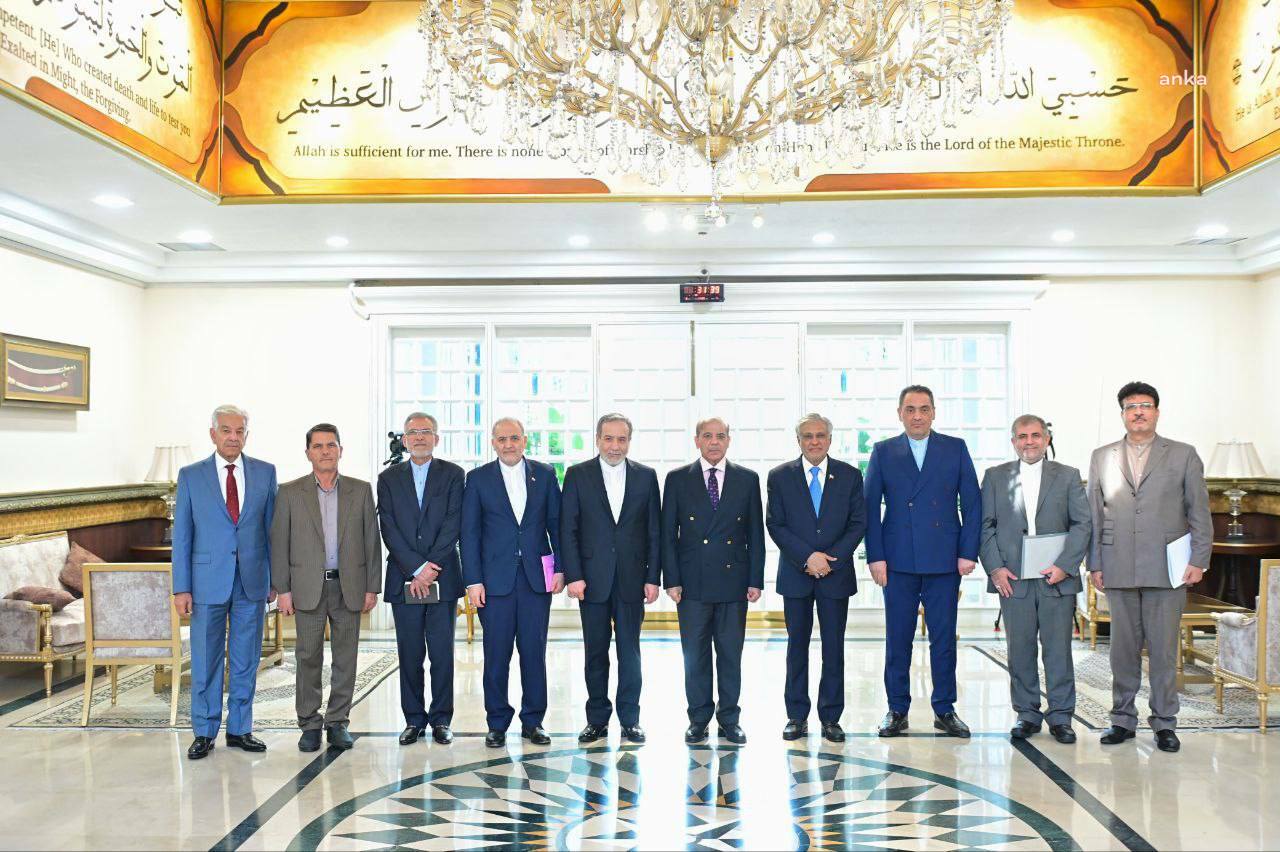 İran Dışişleri Bakanı Arakçi, Pakistan Başkbakanı Şerif ile “Hindistan gerilimini”  görüştü