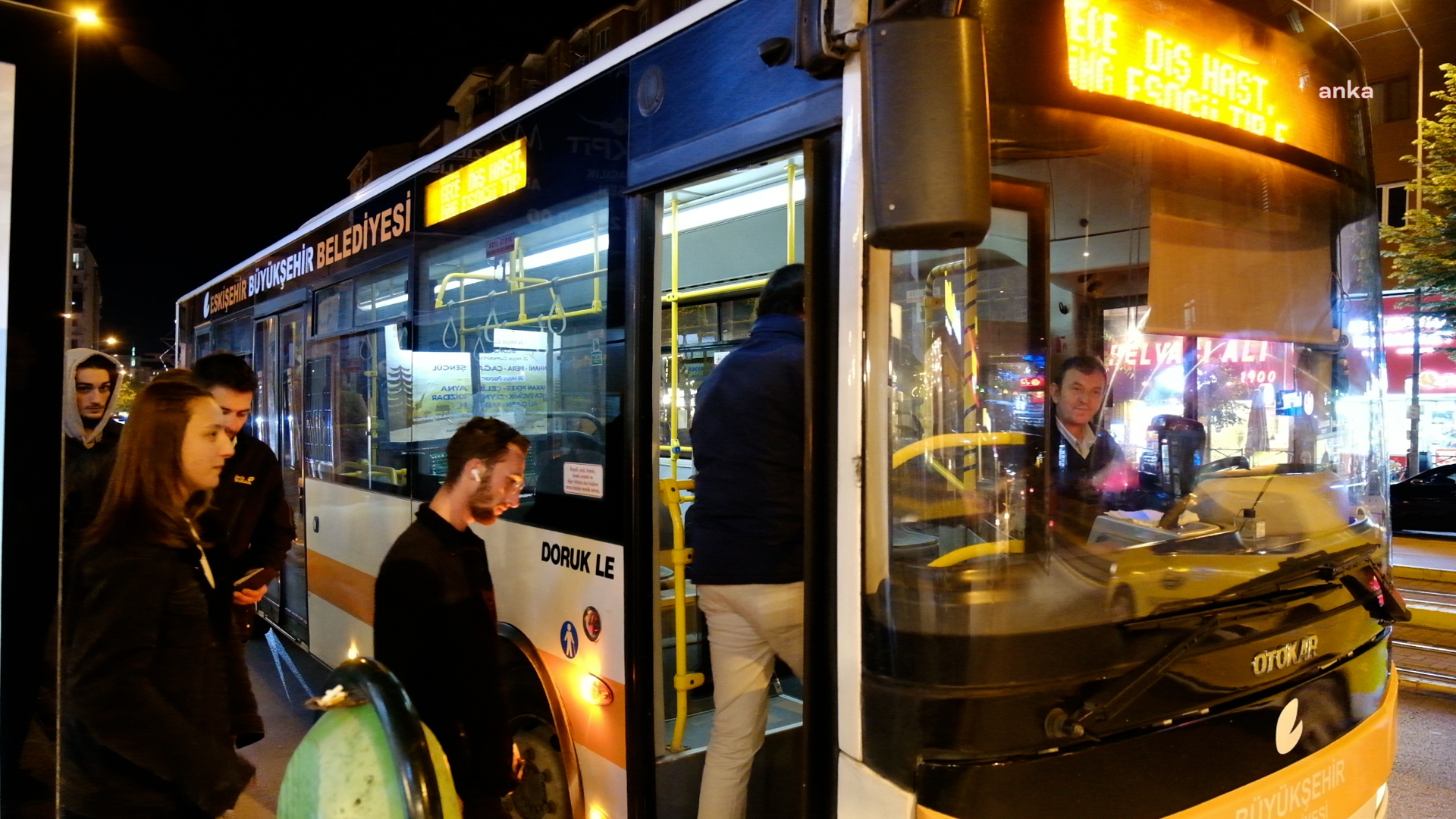 Eskişehir'de gece seferleriyle 1 yılda 222 bin yolcu taşındı