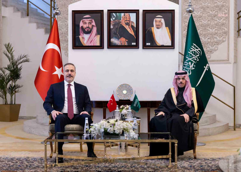 Dışişleri Bakanı Fidan, Suudi mevkidaşı Al Suud ile telefonla görüştü