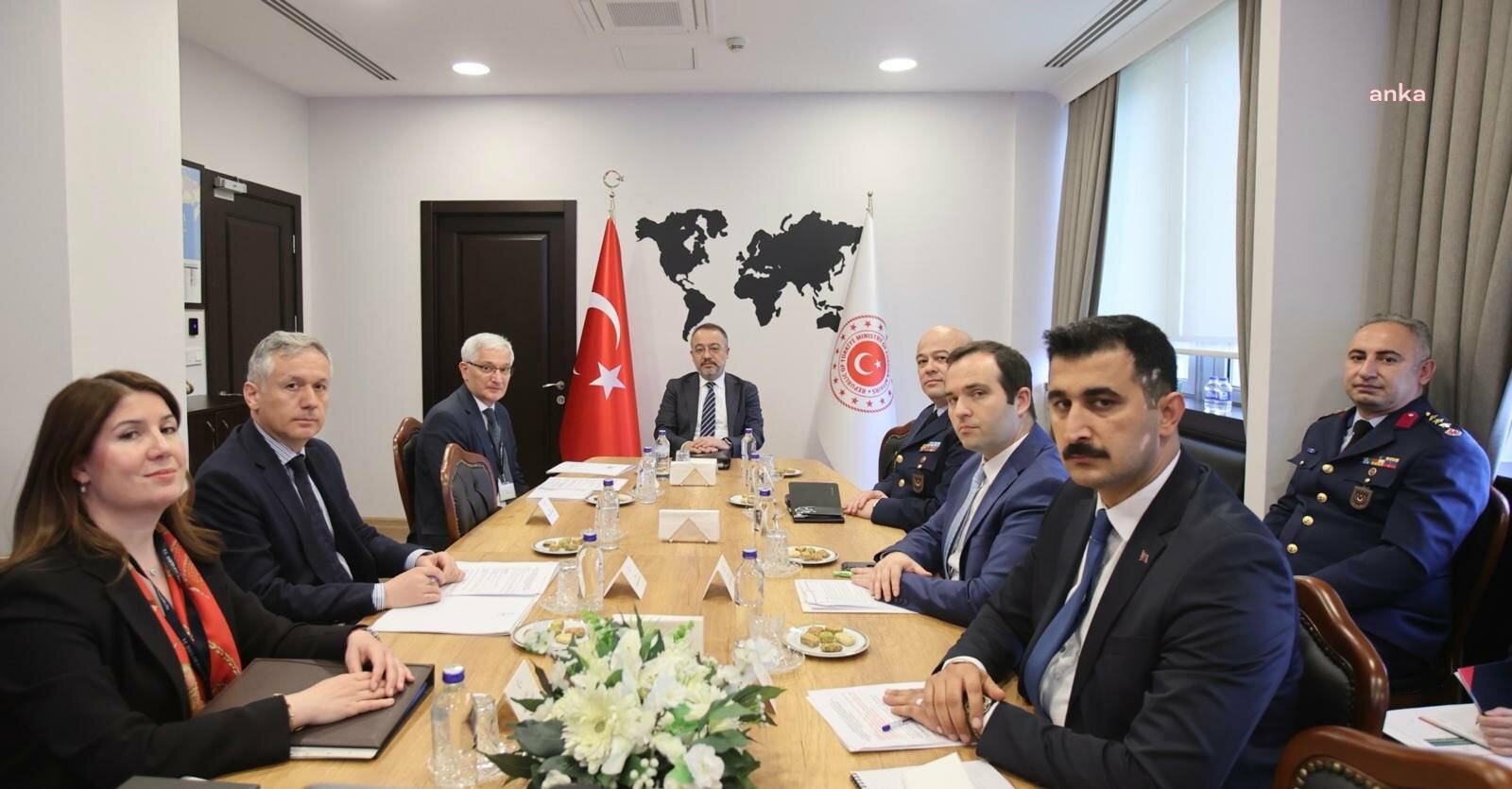 Dışişleri Bakanlığı: "Bakan Yardımcımız Yılmaz ve Suudi mevkidaşı Elkhereiji,  Türk-Suudi Koordinasyon Konseyi Diplomatik ve Siyasi Komite’nin çevrimiçi toplantısına başkanlık etti"