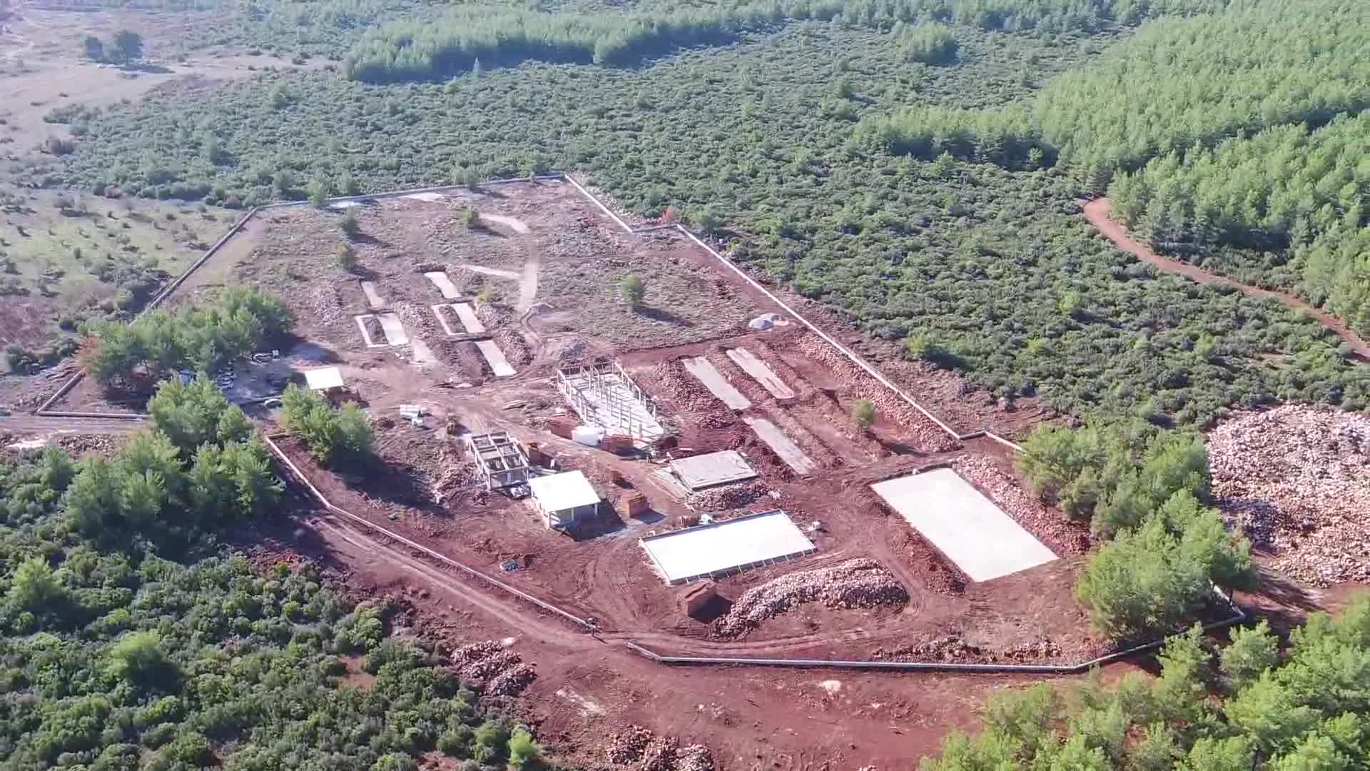 ANTALYA BÜYÜKŞEHİR'İN SOKAK HAYVANLARI BAKIM EVİ PROJESİ HIZLA İLERLİYOR