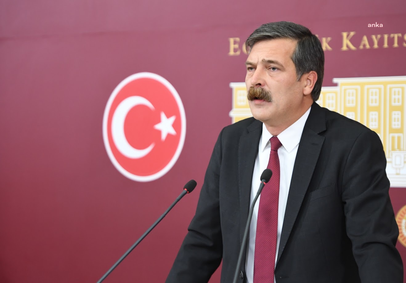 Ekrem İmamoğlu'nun X hesabına erişim engeli... TİP Genel Başkanı Erkan Baş: "Bütün interneti de kapatsanız, dumanla haberleşip yine sizi yeneceğiz"