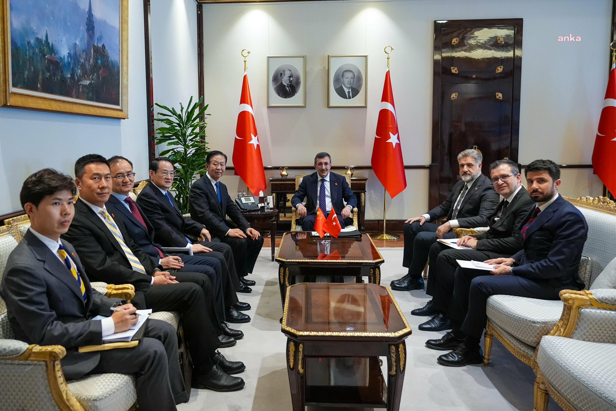 Cevdet Yılmaz, Çin Halk Cumhuriyeti Ulusal Halk Kongresi Daimi Komitesi Başkan Yardımcısı Jie ile bir araya geldi