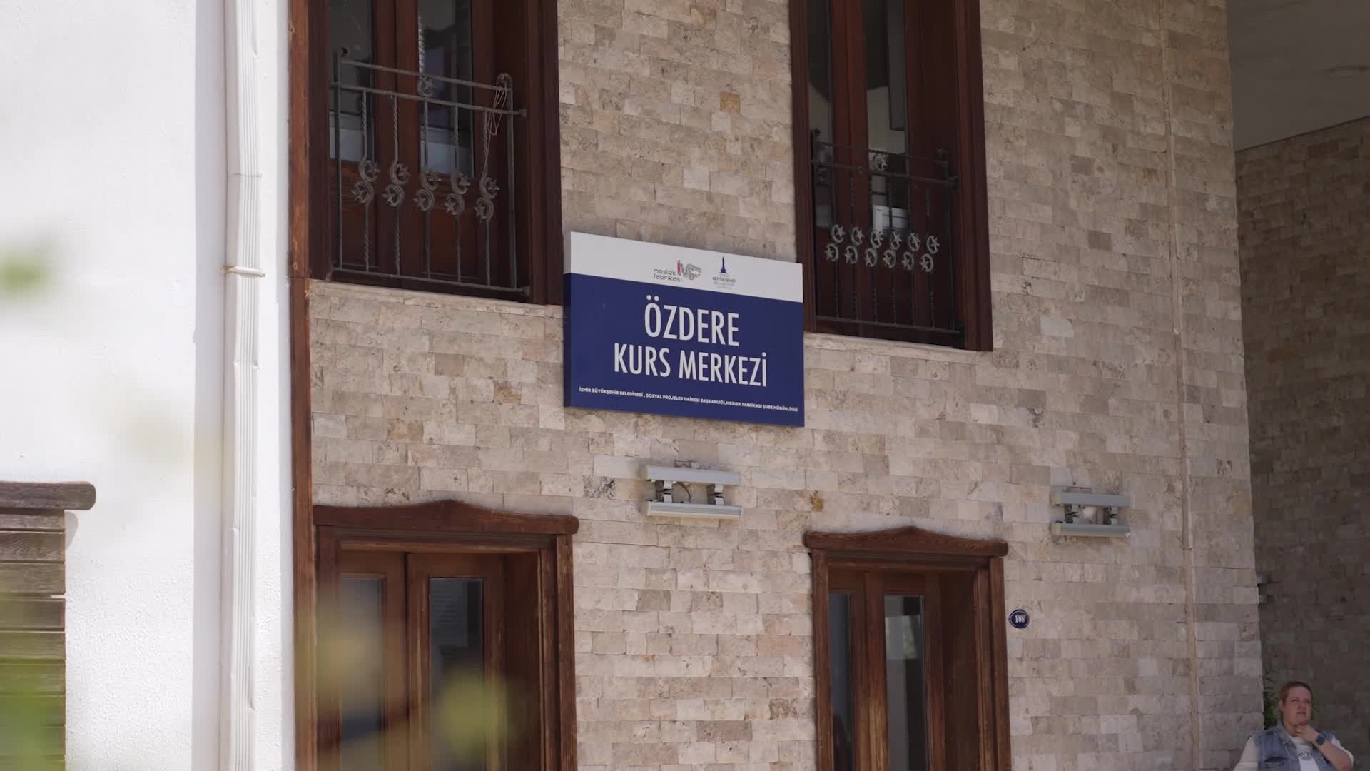 İzmir Büyükşehir Belediyesi'nin Meslek Fabrikası hayatlarını değiştirdi