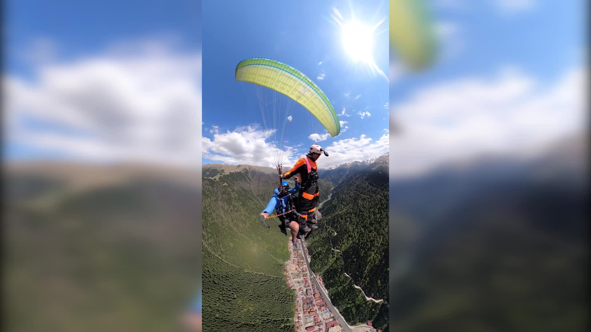 Yamaç paraşütü pilotu Ayşenur Katırcı'nın Uzungöl manzarası eşliğinde yaptığı atlayış sosyal medyada beğeni topladı