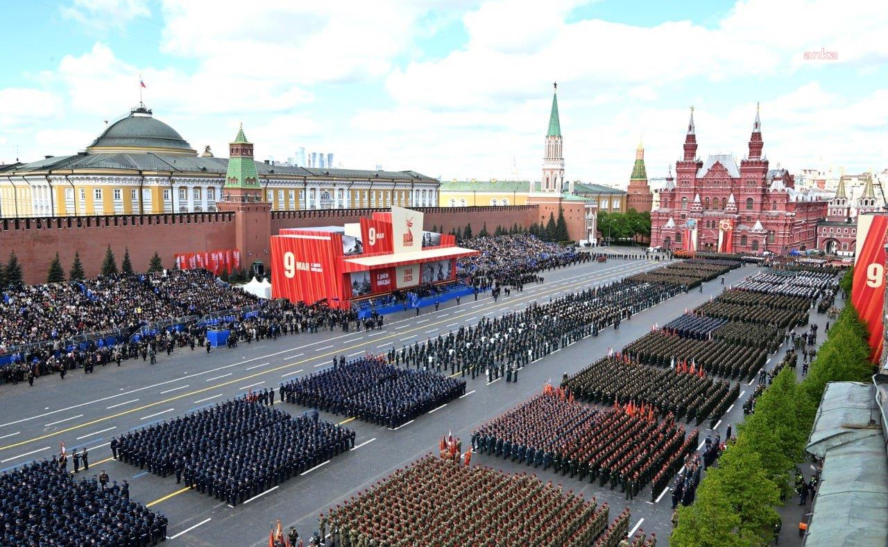 Dünya, Nazi Almanyası’nın devrilmesinin 80’inci yılını anıyor