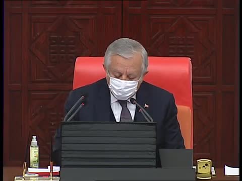 SERTEL'DEN ŞAPKALI TEPKİ: TÜRKİYE’NİN BAŞINA NE GELDİYSE BU İKİ ŞAPKA YÜZÜNDEN GELDİ
