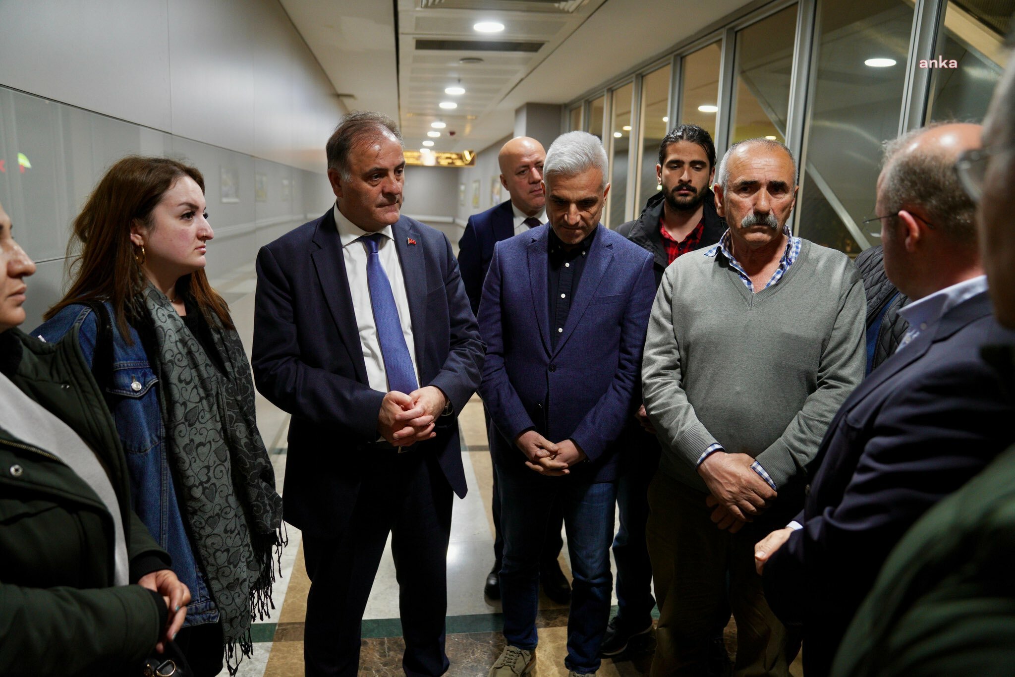 İstanbul Valisi Gül: Metrobüs kazasında yaralanan 54 vatandaşımızdan tedavileri tamamlanan 44 vatandaşımız taburcu edildi