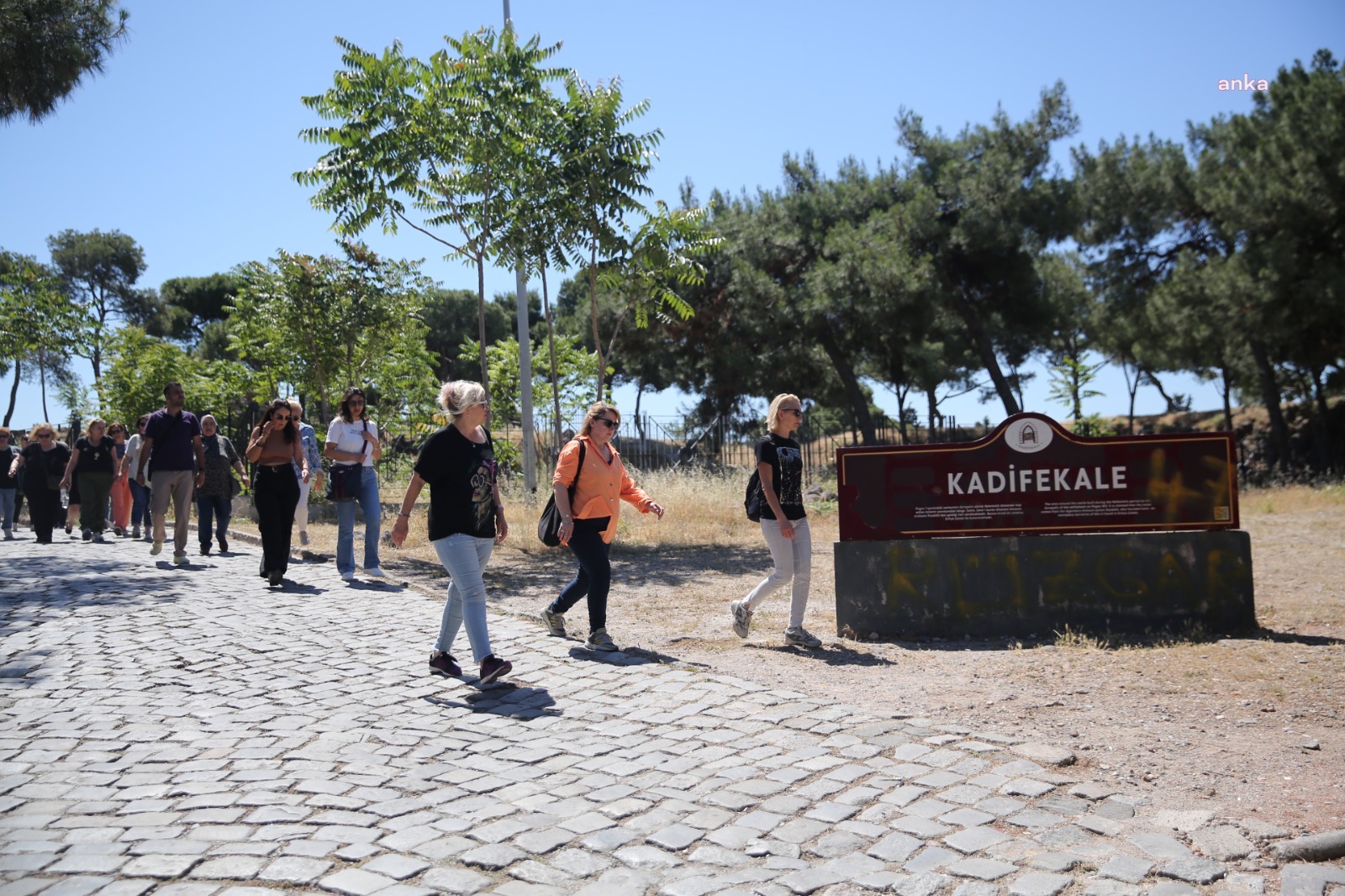 Konak Tarih Gezileri'nde yeni rota Kemeraltı