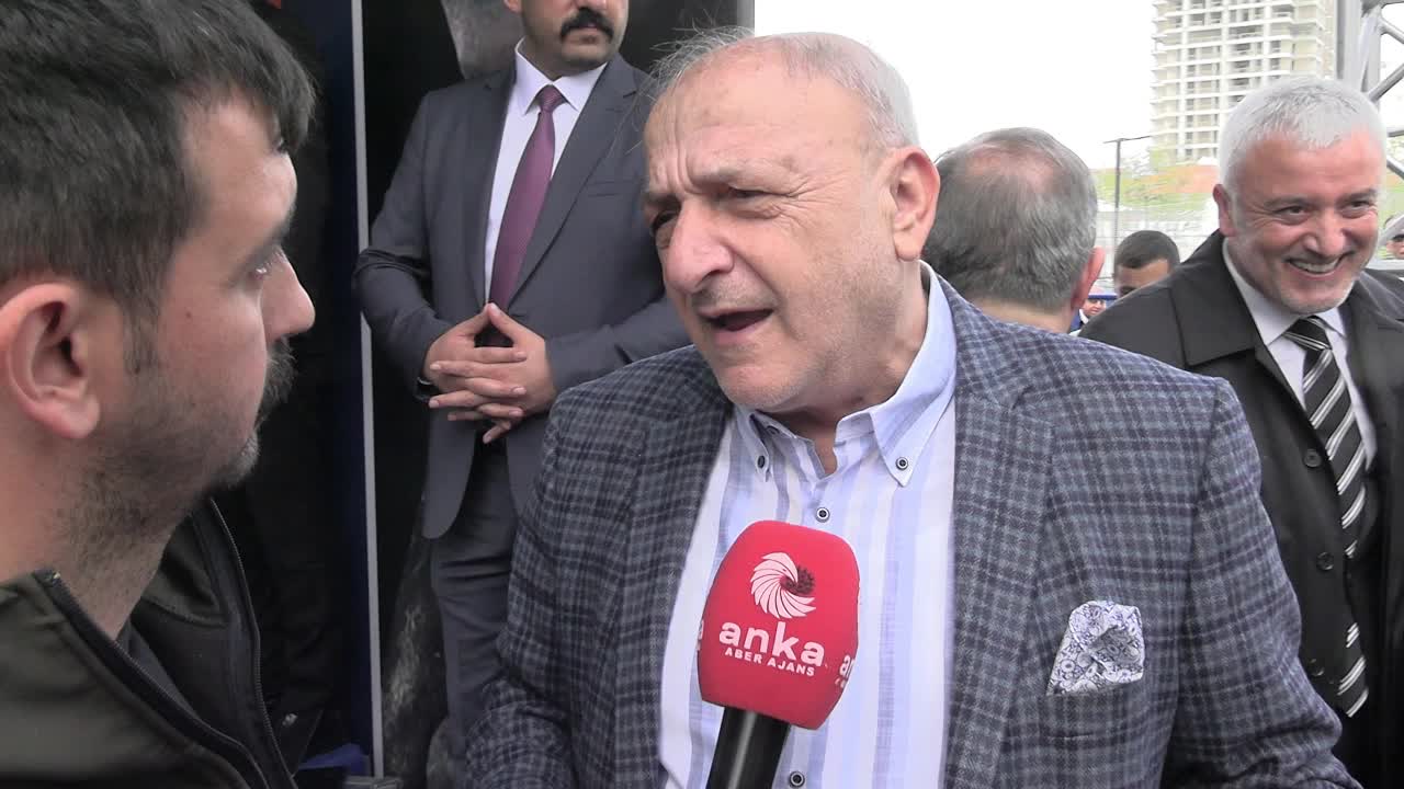 İYİ Parti Lozan Parkı'nda grup toplantısı düzenledi... Hasan Toktaş: Türkiye Cumhuriyeti Devleti bu yaşanan rezilliği asla ve asla hak etmemektedir