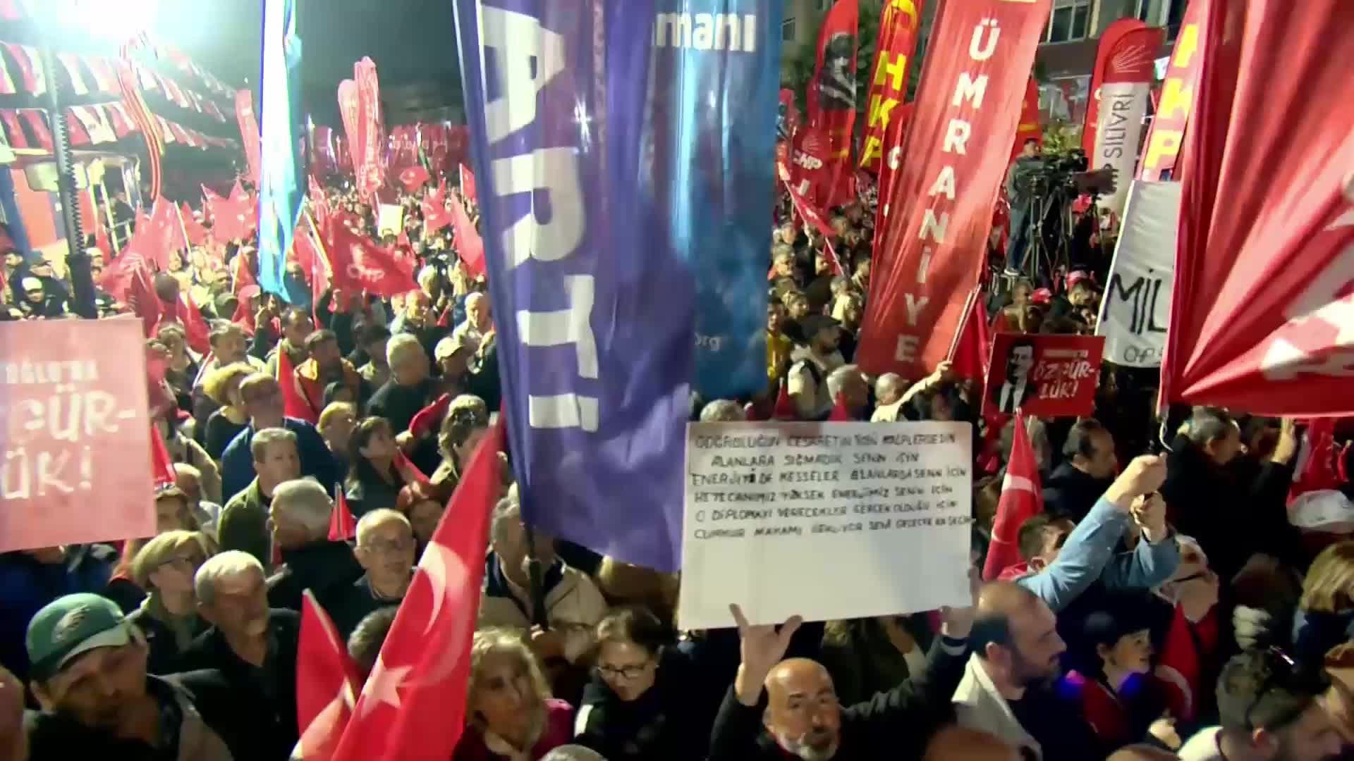 İmamoğlu'ndan Erdoğan'a: Tutuksuz yargılanırsam, sokakta, meydanda olurum, milletime gerçekleri anlatırım diye mi çekiniyorsun?