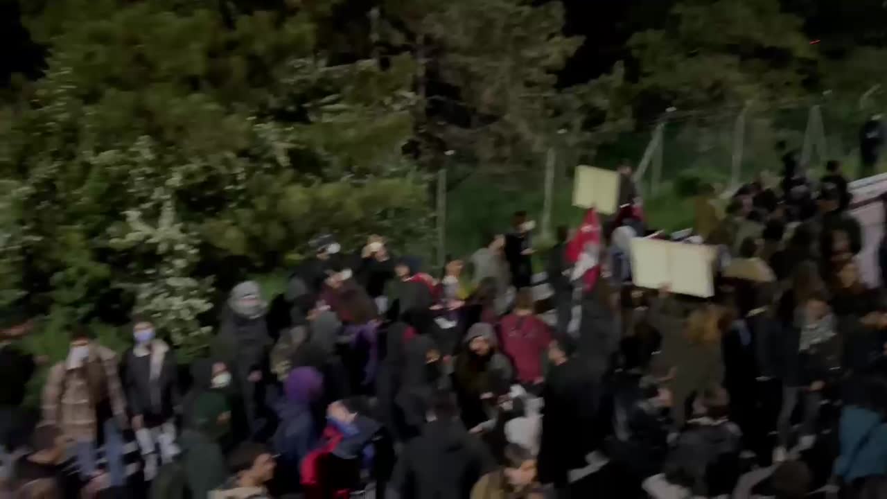 ODTÜ’lü öğrencilerden Nureddin Yıldız'a tepki, Boğaziçi'li öğrencilere destek yürüyüşü