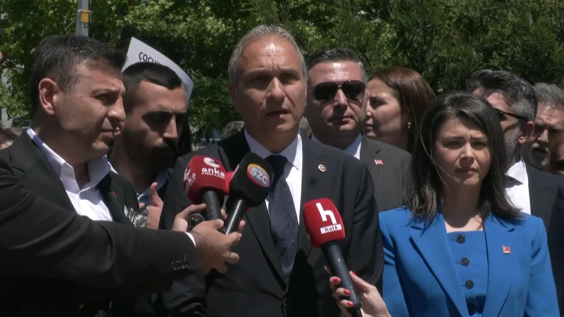 Esila Ayık için tahliye kararı... Suat Özçağdaş'tan Erdoğan'a: "Bu ülkenin gençlerine zulmetme"