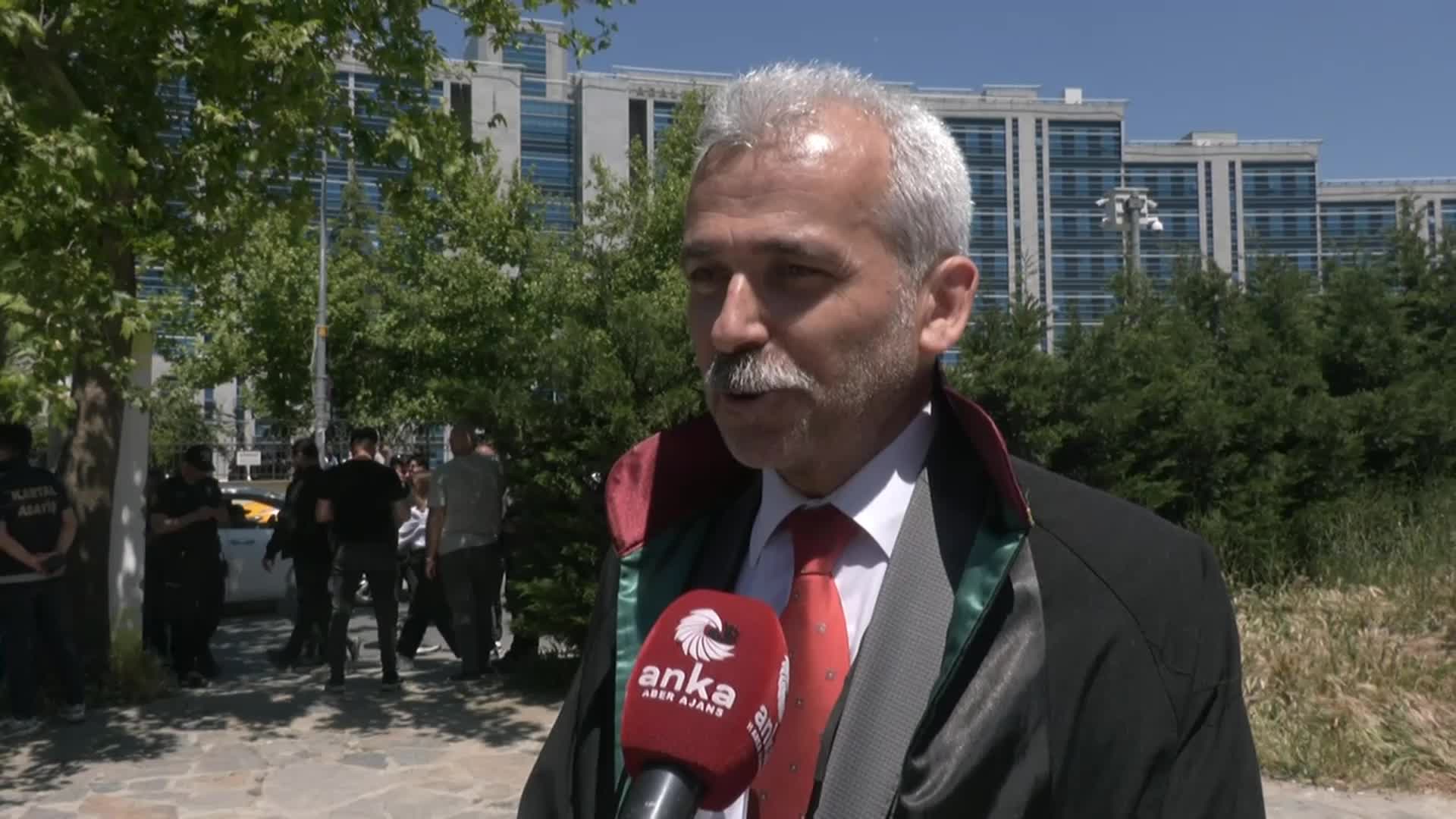 Esila Ayık'ın babası Kemal Ayık: "Kızım tahliye olduğu için sevinçliyim ama buruk bir sevinç. İçeride kalan çocuklara üzülüyorum