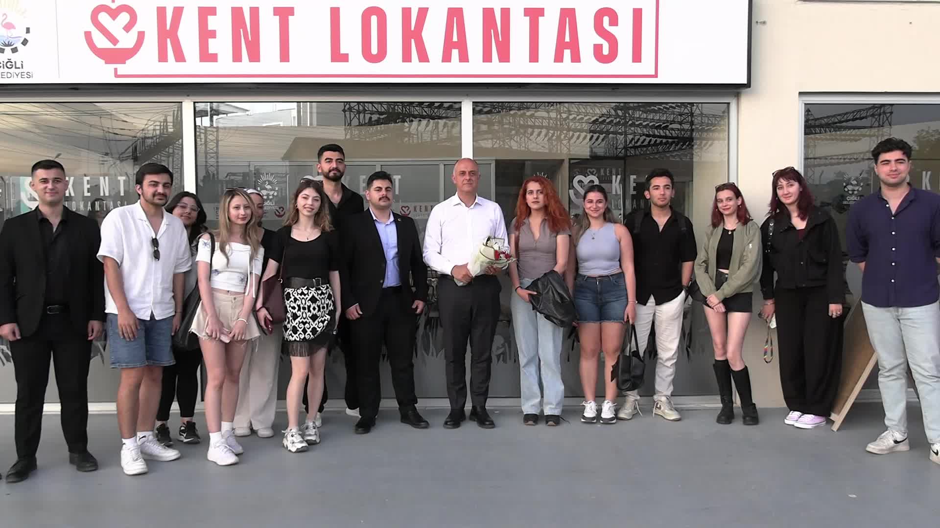 CHP İzmir Milletvekili Ümit Özlale: Barış, bu rejimle ve bu cumhurbaşkanıyla olmaz