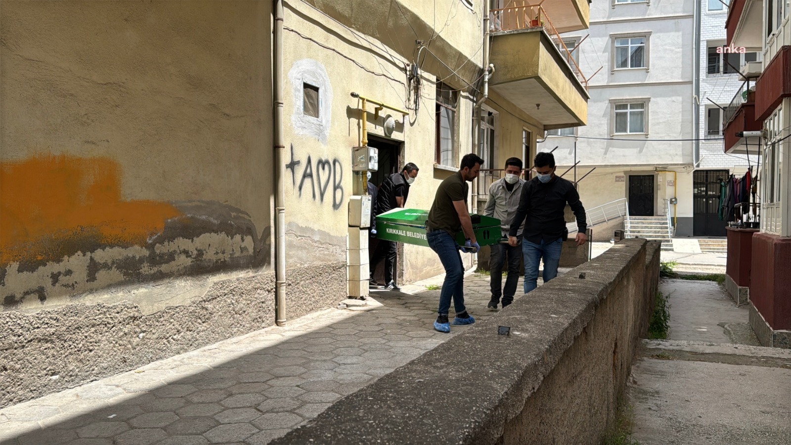 Kırıkkale’de evde dehşet: 11 yıl önce kaybolan kişinin cesedi buzdolabında bulundu