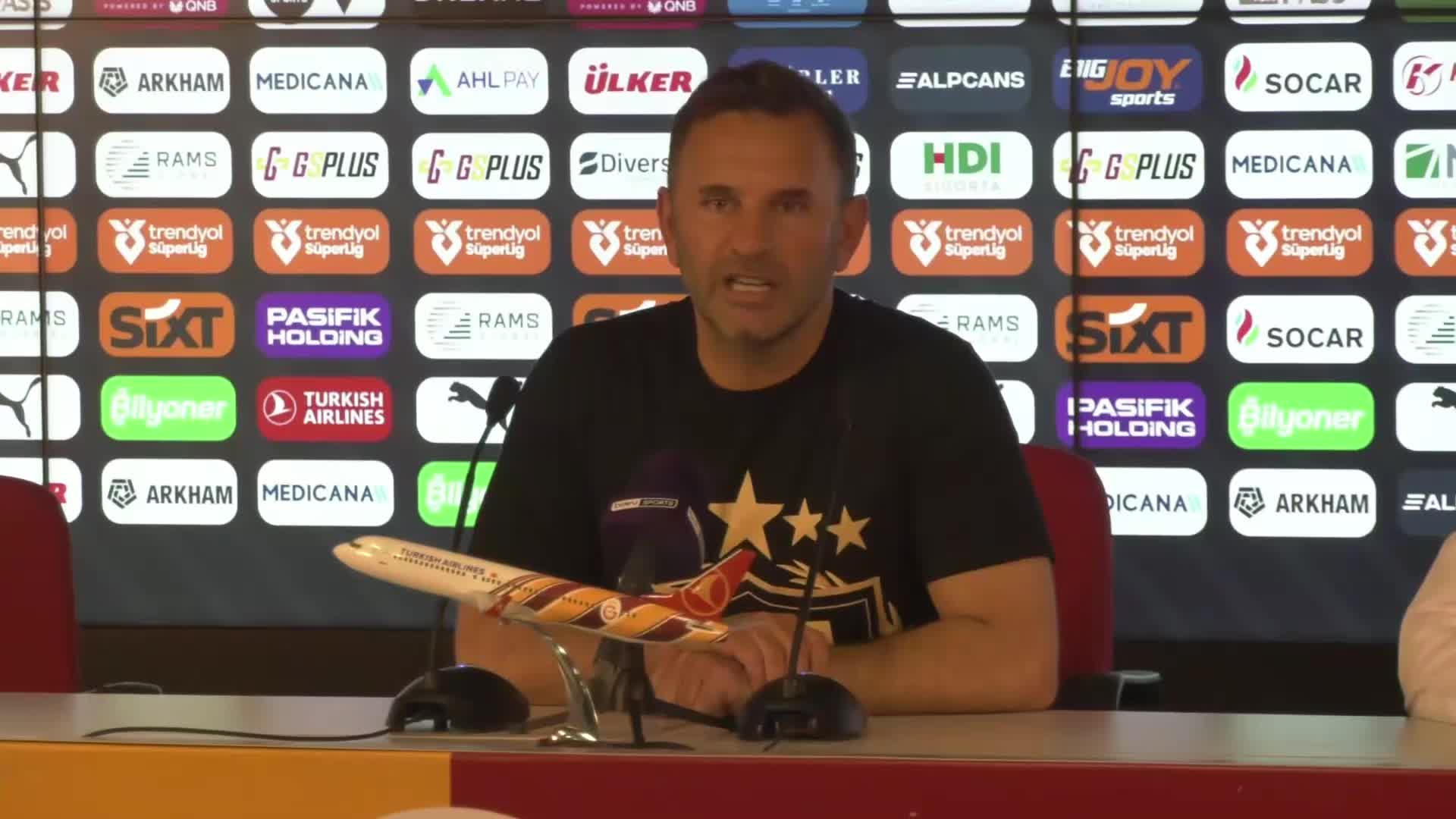 Galatasaray Teknik Direktörü Okan Buruk: 5 yıldızı kazandığımız için çok mutluyum