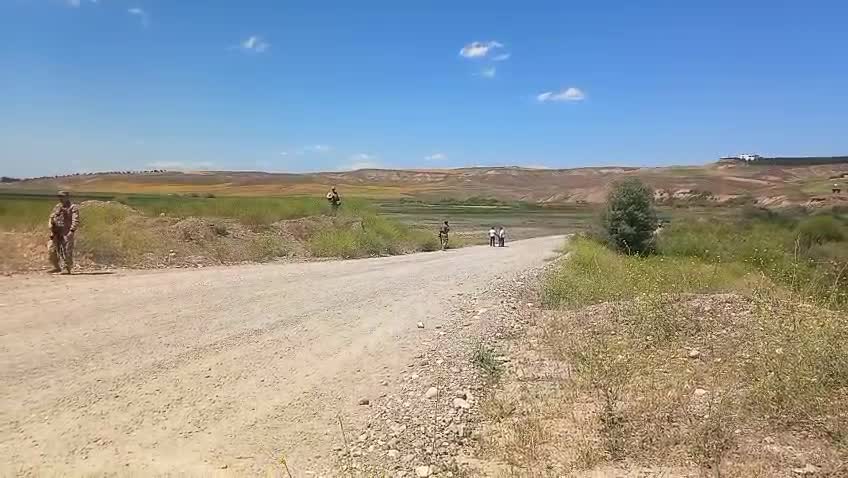 Diyarbakır’da baba ve oğlunun yanmış cesedi araçta bulundu