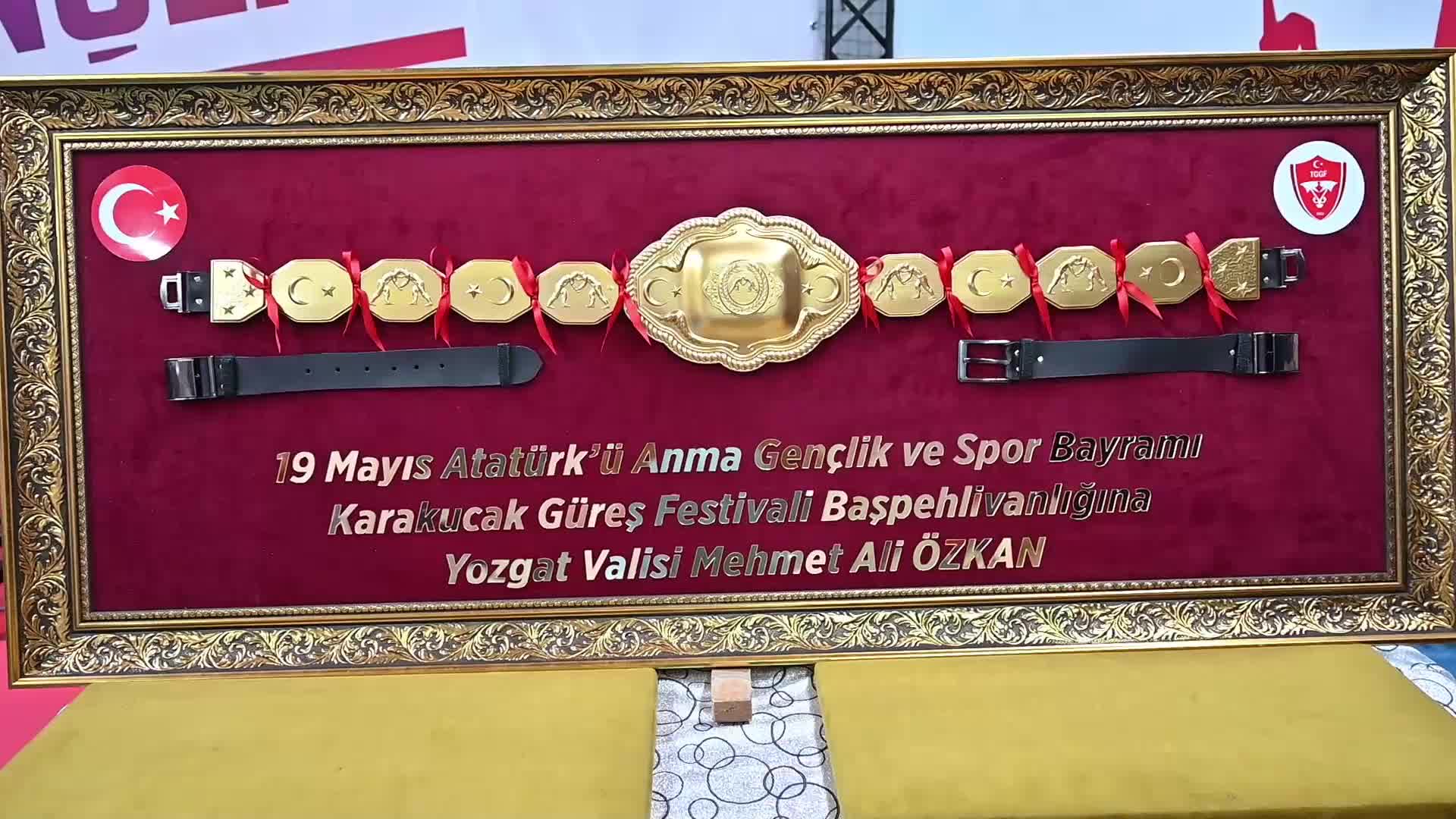 Başpehlivanlar Yozgat’ta ter döktü
