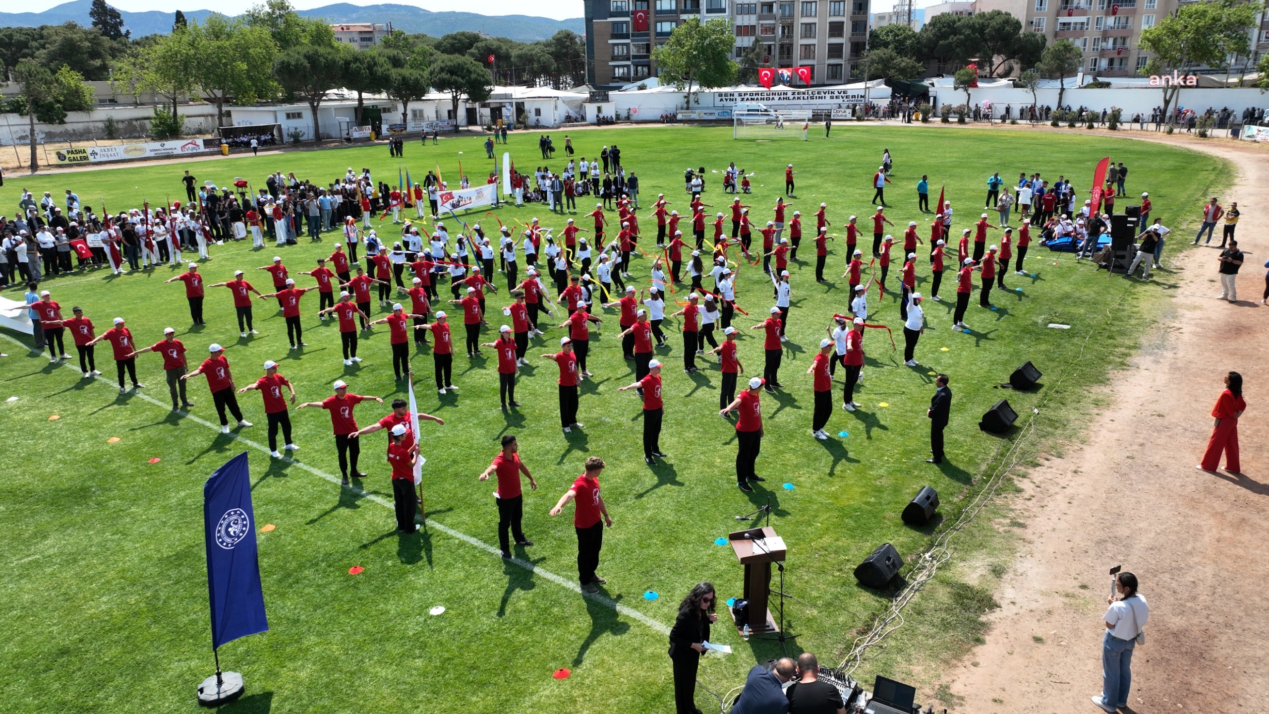 Burhaniye’de 19 Mayıs törenlerle kutlandı