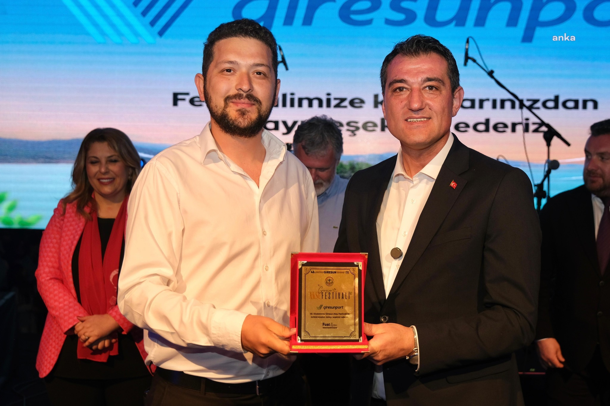 Giresun'da 48'inci Uluslararası Aksu Festivali yürüyüşü yoğun katılımla yapıldı