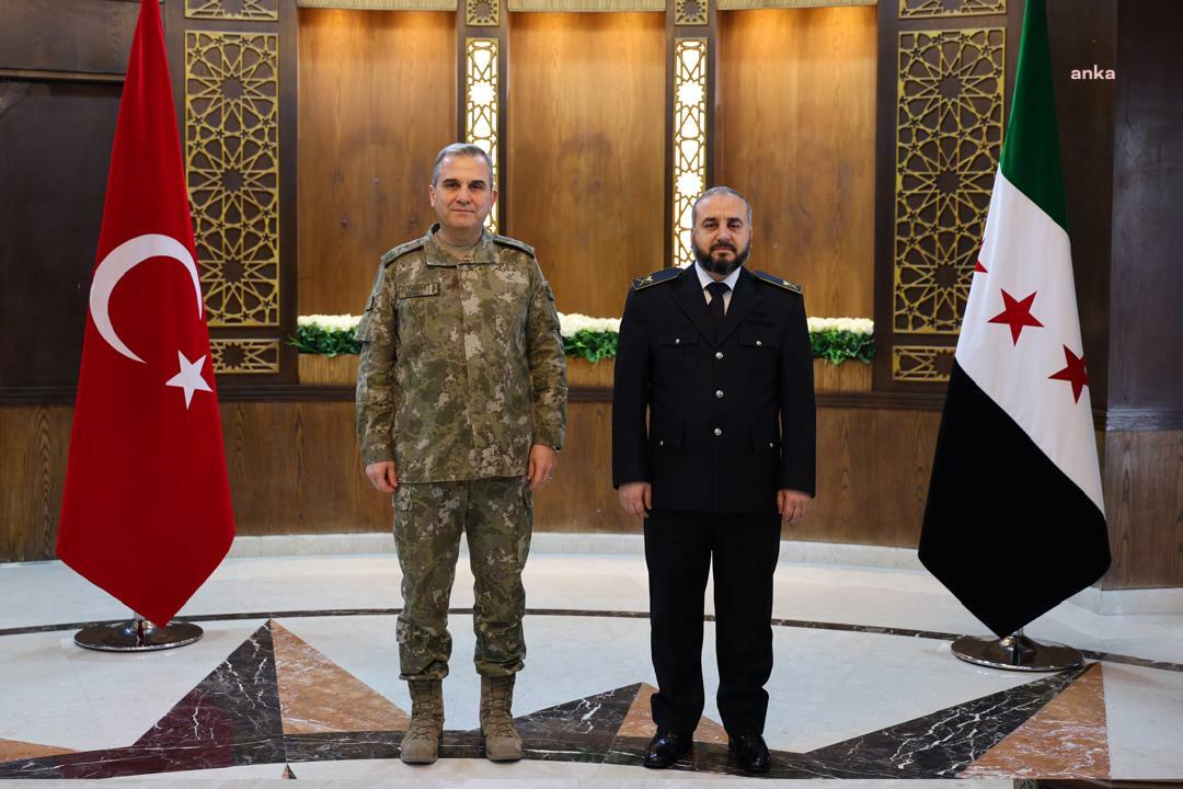 Savunma ve Güvenlik Genel Müdürü Tümgeneral İlkay Altındağ Suriye Savunma Bakanı Murhef Ebu Kasra ile görüştü