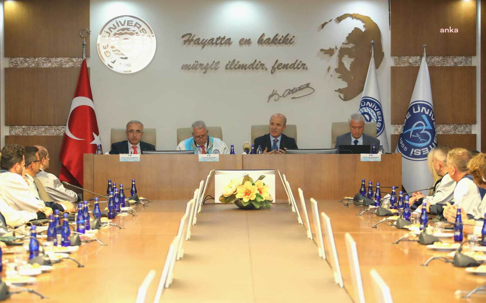 YÖK Başkanı Özvar: En az 2 üniversitemizin dünyada ilk 200’e girmesini hedefliyoruz