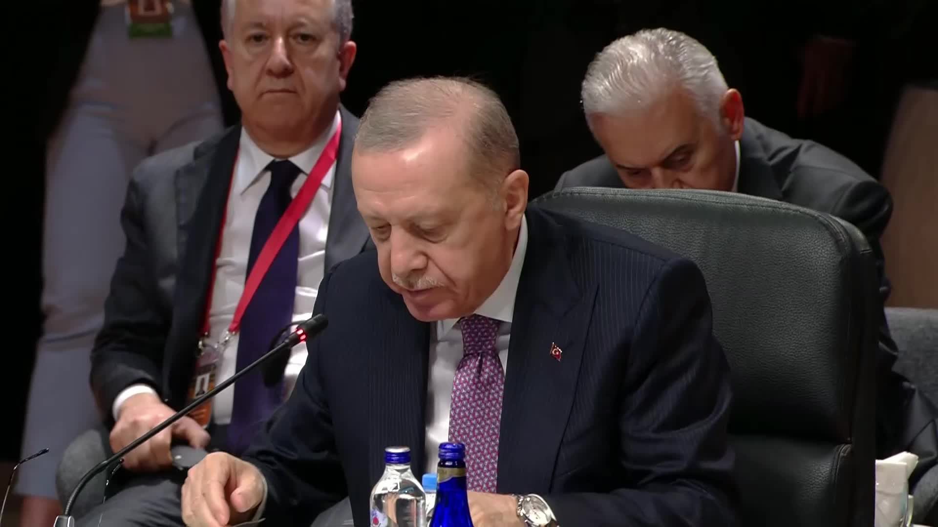 Cumhurbaşkanı Erdoğan: Gazze'de sivil halk adeta cehennemi yaşıyor
