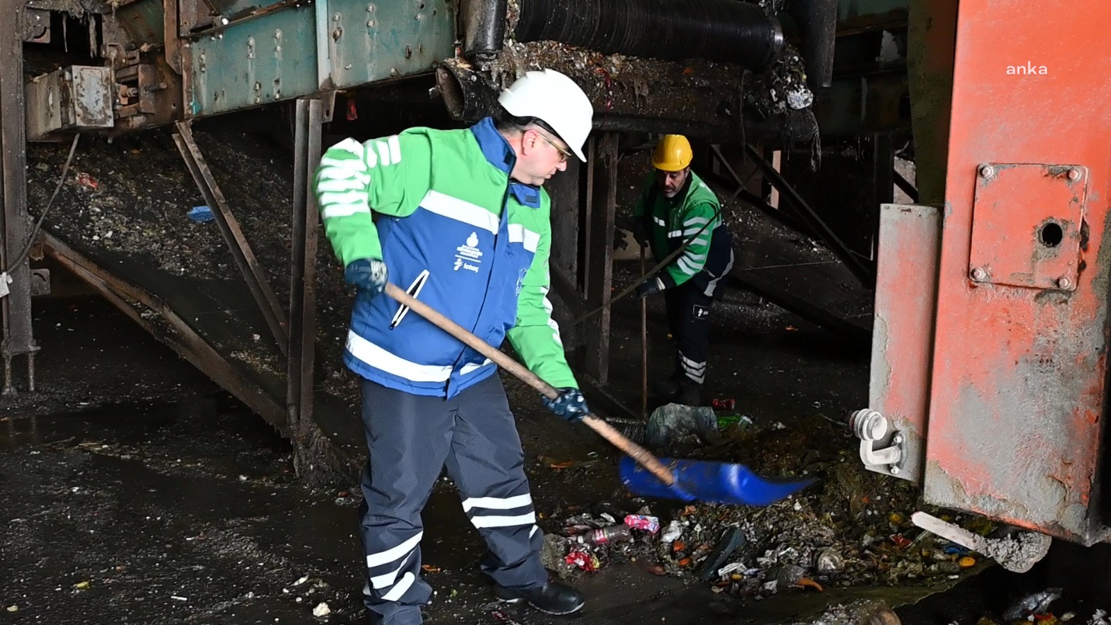 İBB’li yöneticiler bu kez sahadaydı: Çalışanların gözünden işe baktılar