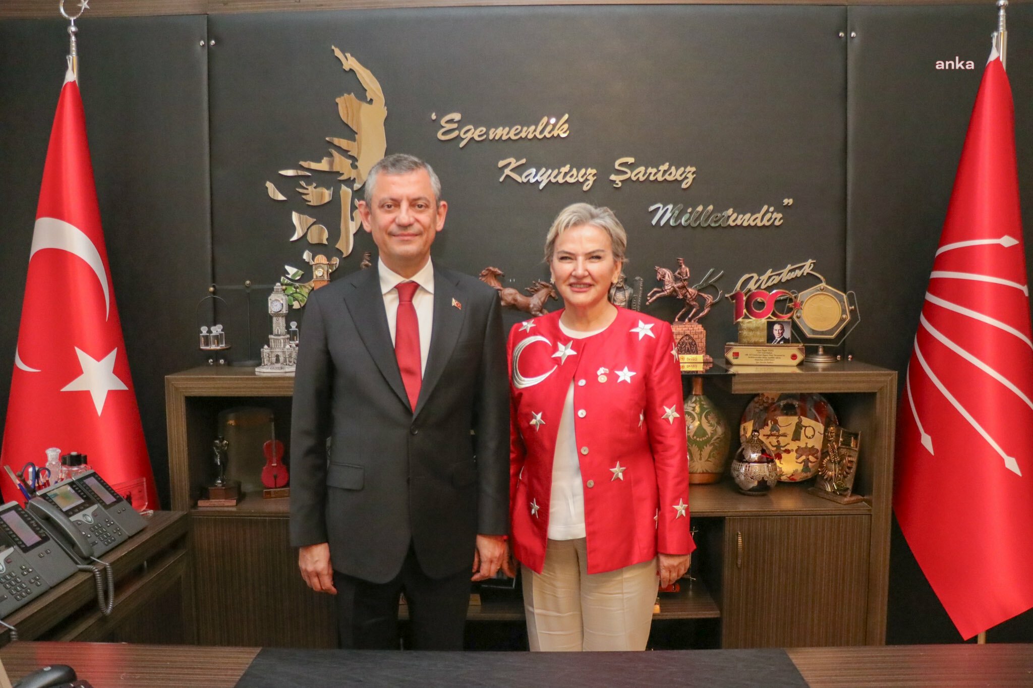 CHP, “Hayvan Bakımevleri İzleme ve Değerlendirme Komisyonu” kurdu... Komisyon Başkanlığına Nimet Özdemir getirildi