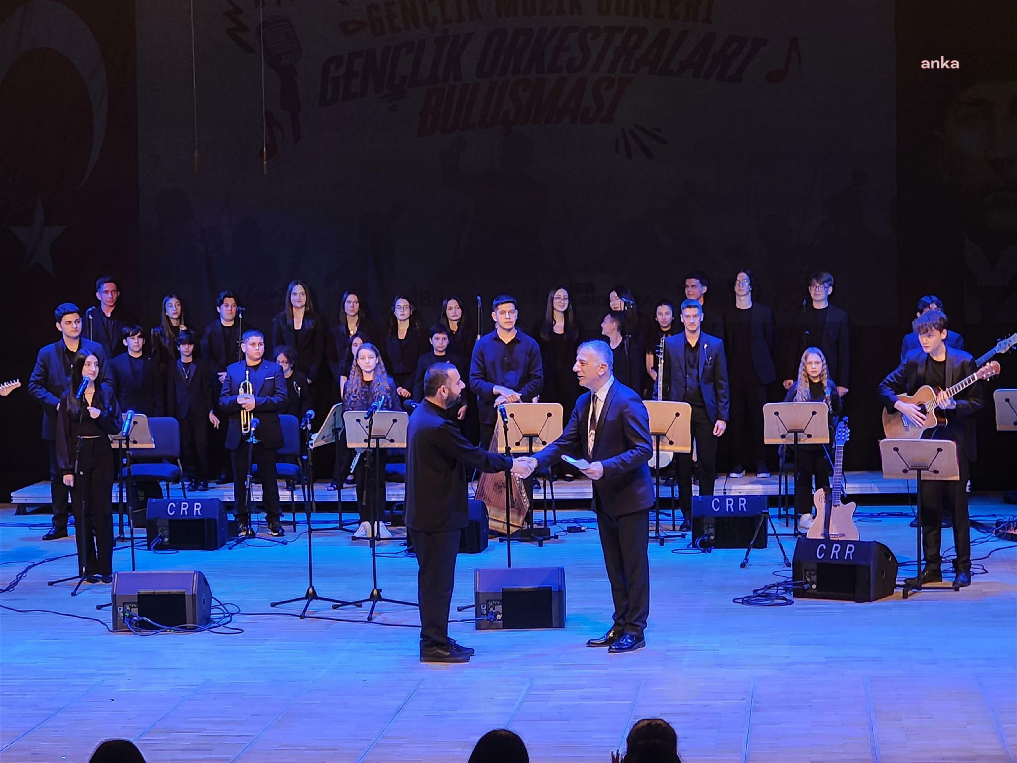 Balıkesir Büyükşehir Belediyesi MOD10 Gençlik Orkestrası, İstanbul’da sahne aldı