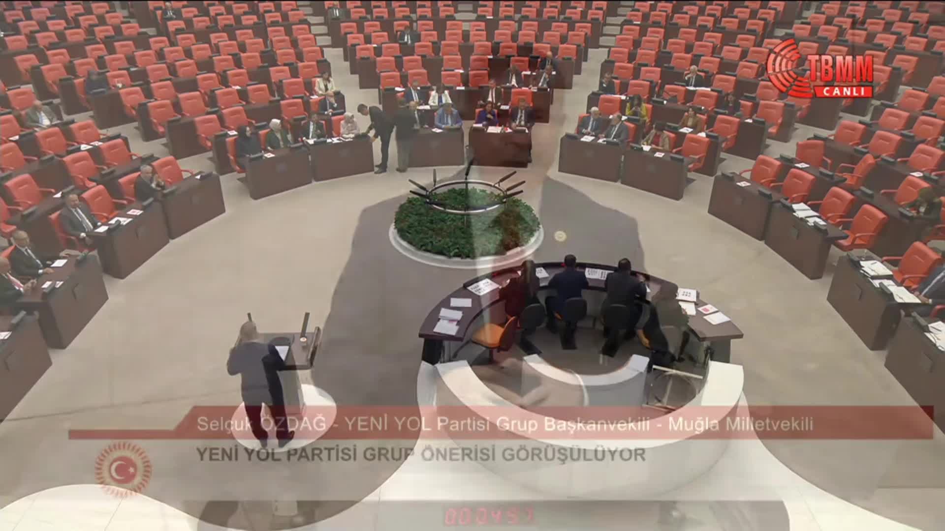 CHP'li Çakırözer'den iktidara KKTC tepkisi: "Kıbrıs Türkü'nün liderini yanınıza alamıyorsanız ne işiniz var bu fotoğrafta"